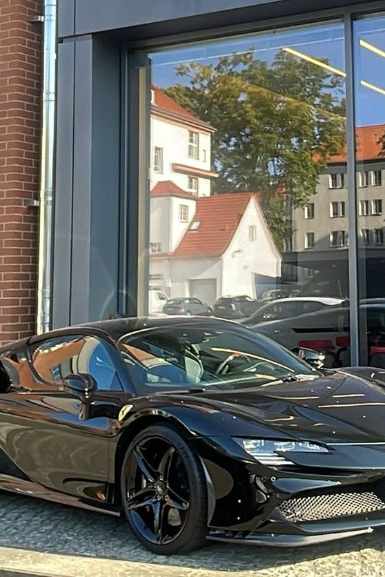 Ferrari SF90