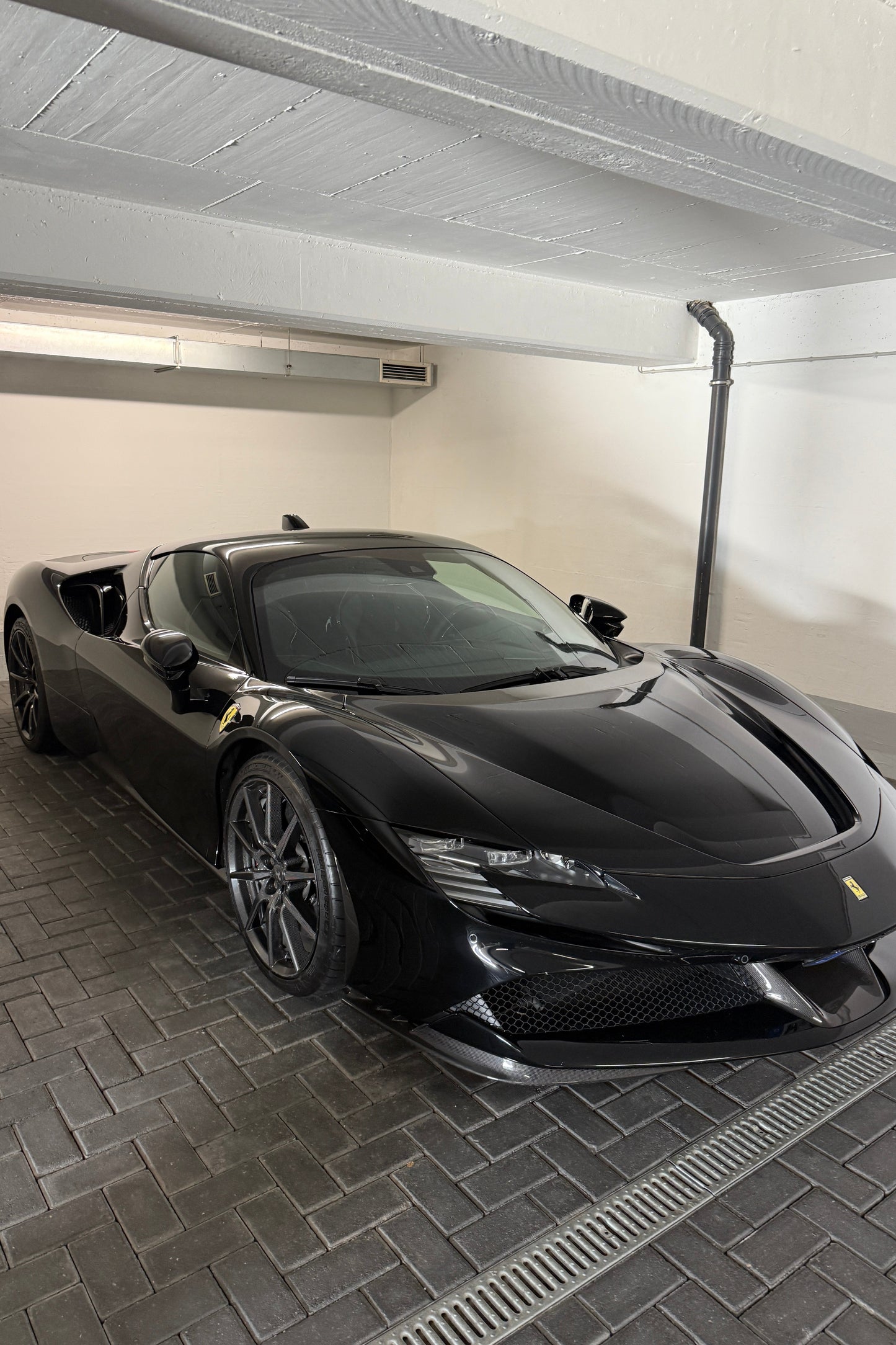 Ferrari SF90